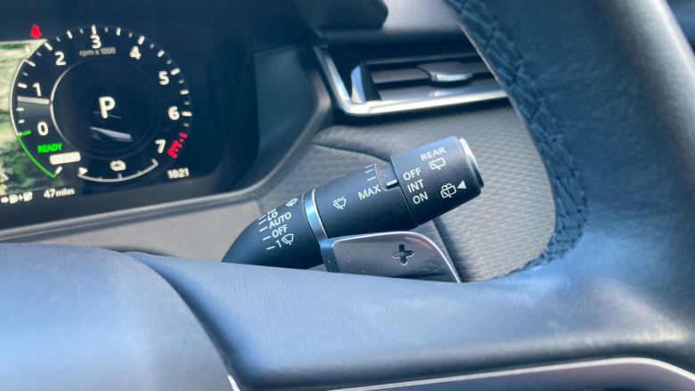 Land Rover Range Rover Velar 2.0 P400e R-Dynamic S 5dr Auto Estate